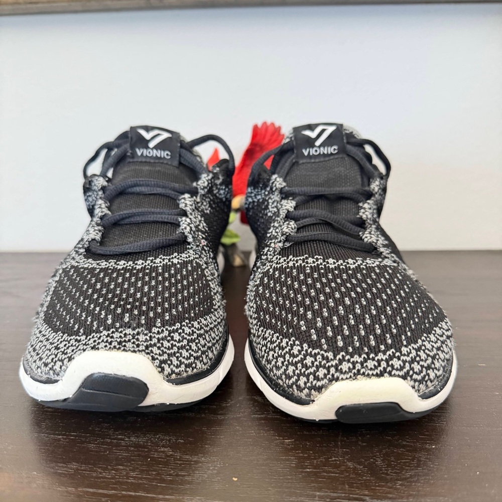 Vionic Womens Sierra Sneaker Size 9.5 Black Mesh Athletic Walking Shoe Comfy Low - Picture 3 of 8